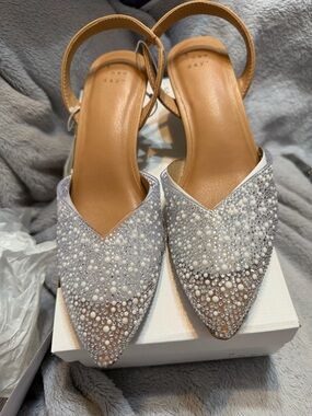 a new day Clear and Tan Slingback  sparkling Heels New in Box size 8 1/2
